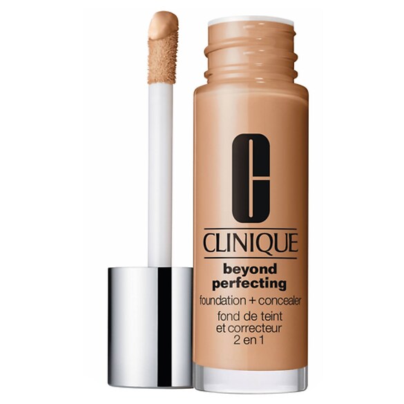 2 in 1 Beyond Perfecting Foundation + Concealer - Fond de ten si corector, Clinique