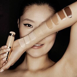 Double Wear Nude Cushion Stick Radiant Makeup