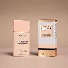 Close-Up Futuristic Foundation