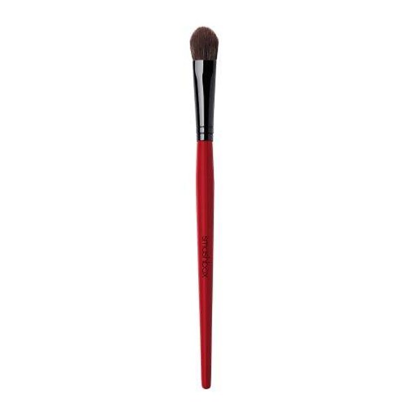 All-Over Shadow Brush, SMASHBOX