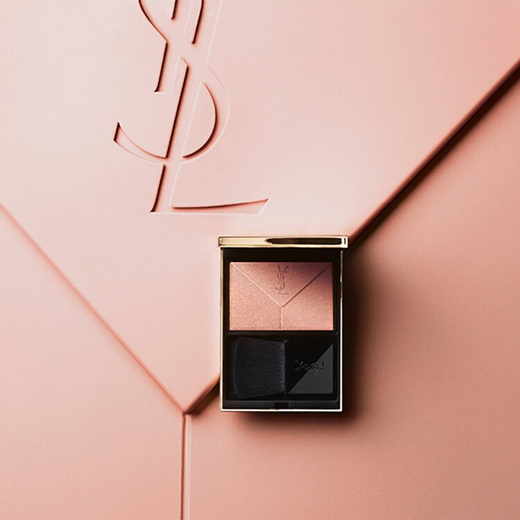 Couture Highlighter - Poudre Illuminatrice