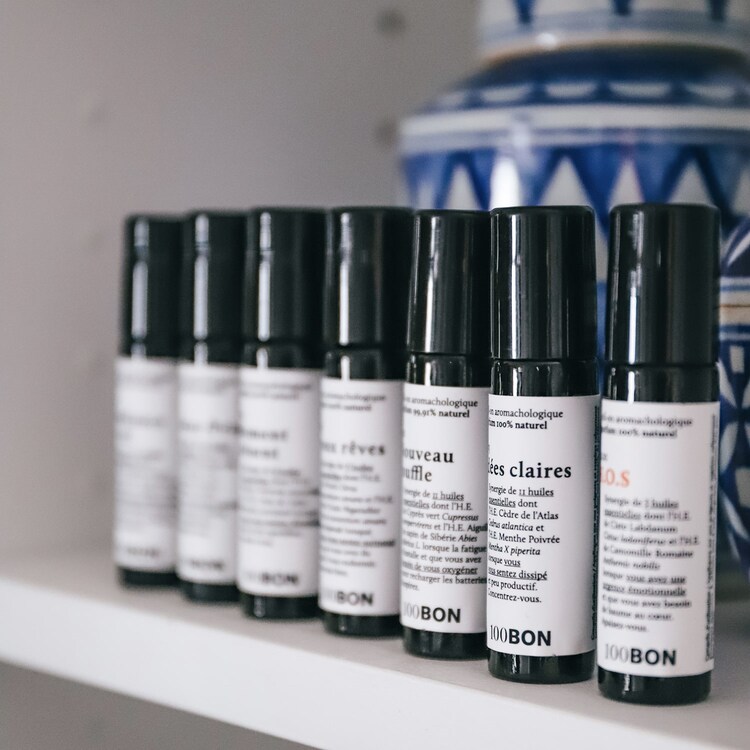Here & Now Roll-on Aromachologique - Kuličkový parfém