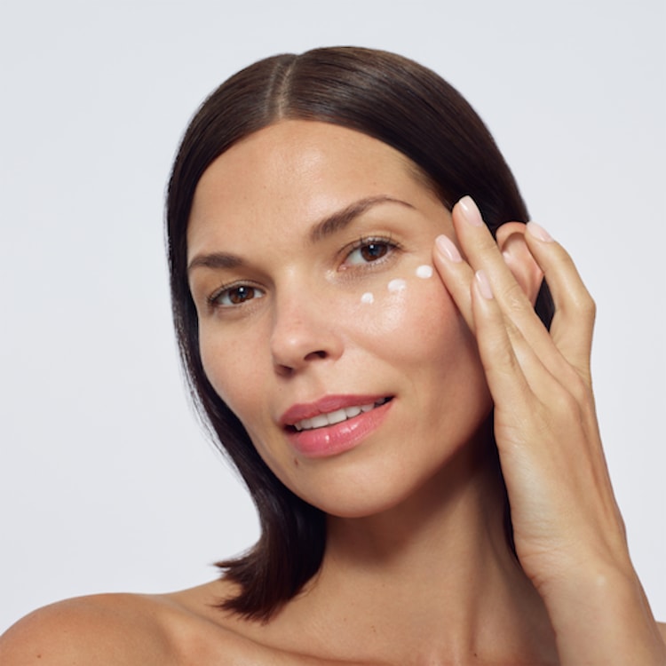 Black Diamond Eye Cream – Crème Contour des Yeux Illuminante & Raffermissante