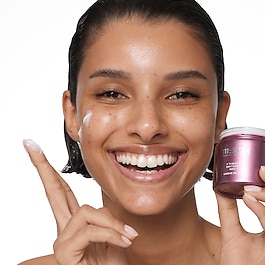 Cr&egrave;me de Jour Y Theorem NAC Y&sup2; 