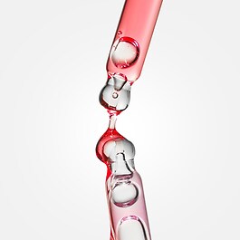 Niacinamide 10% + TXA 4% Serum - S&eacute;rum facial iluminador y antiedad