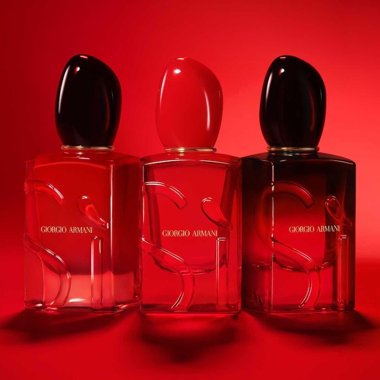 Sì Passione Red Musk - Eau de parfum florale fruitée musquée