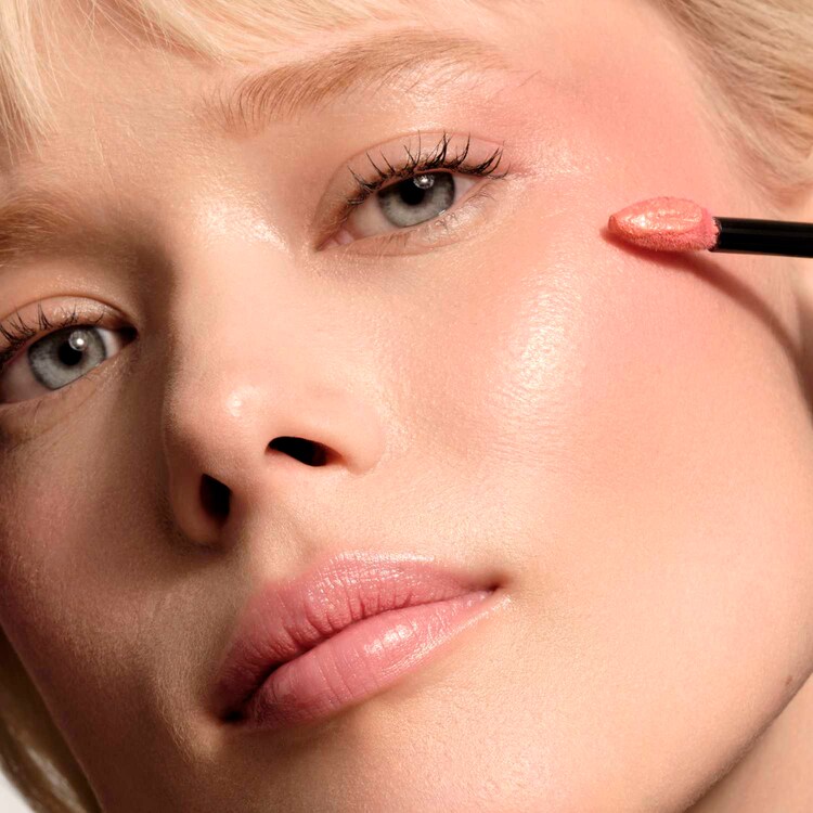 Luminous Silk Cheeck Tint - Blush liquido 