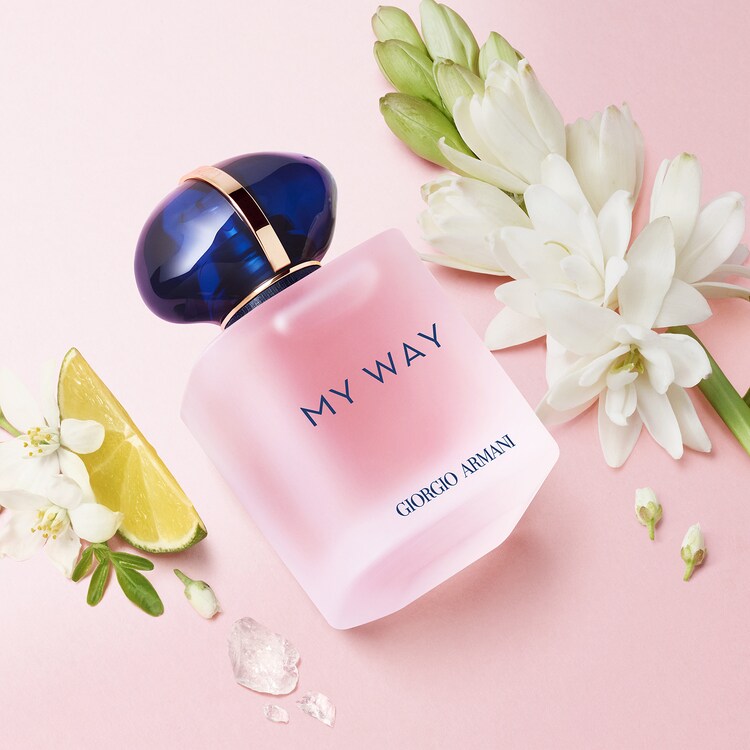 My Way Floral - Eau De Parfum La nuova fragranza floreale
