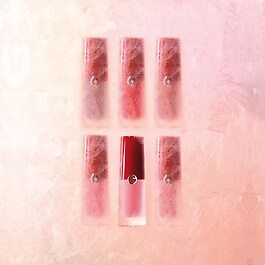 Lip Magnet Freeze