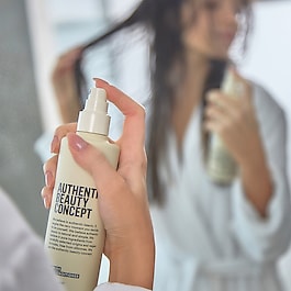 Replenish Spray Conditioner - Trattamento capelli senza risciacquo