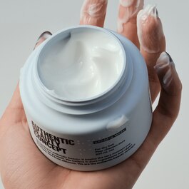 Hydrate Mask - Lätt, intensivt återfuktande mask för normalt till torrt hår