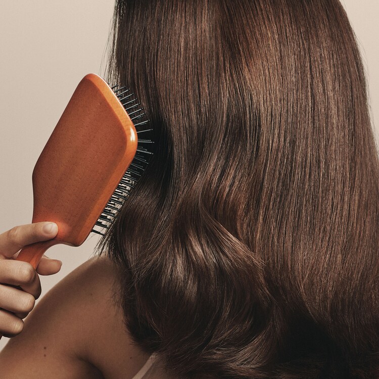 aveda wooden mini paddle brush - mini perie pentru par