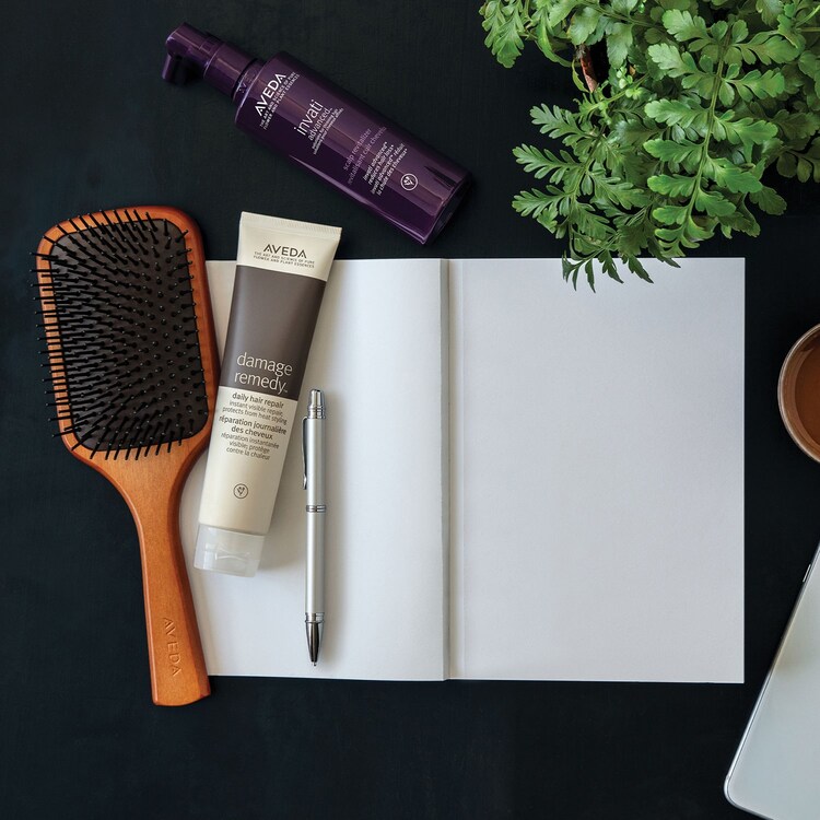 aveda wooden mini paddle brush - mini perie pentru par