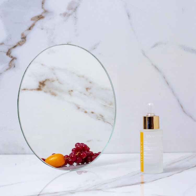 C Vitamini Antioksidan Yüz Serumu - Cilt Aydınlatıcı ve Pigment Dengeleyici