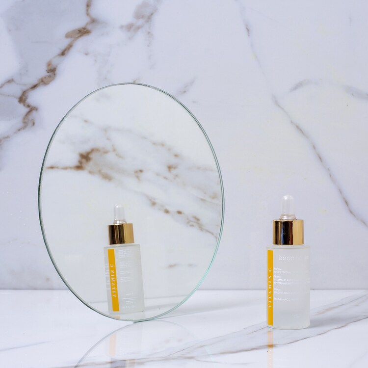 C Vitamini Antioksidan Yüz Serumu - Cilt Aydınlatıcı ve Pigment Dengeleyici