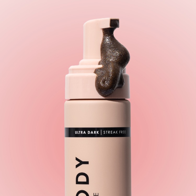 Ultra Dark Self Tanning Mousse - Mousse Auto-Bronzante Ultra Foncée