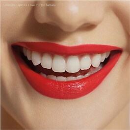 BECCA x Khloé Kardashian & Malika Haqq Ultimate Lipstick Love - Barra de Labios