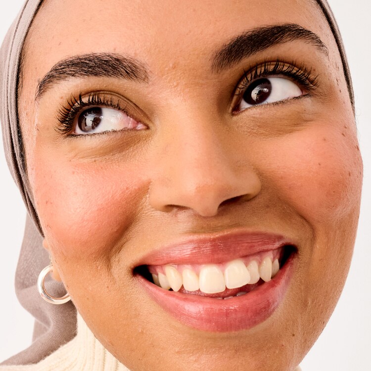 Crystah WANDERful World -Blush em pó  