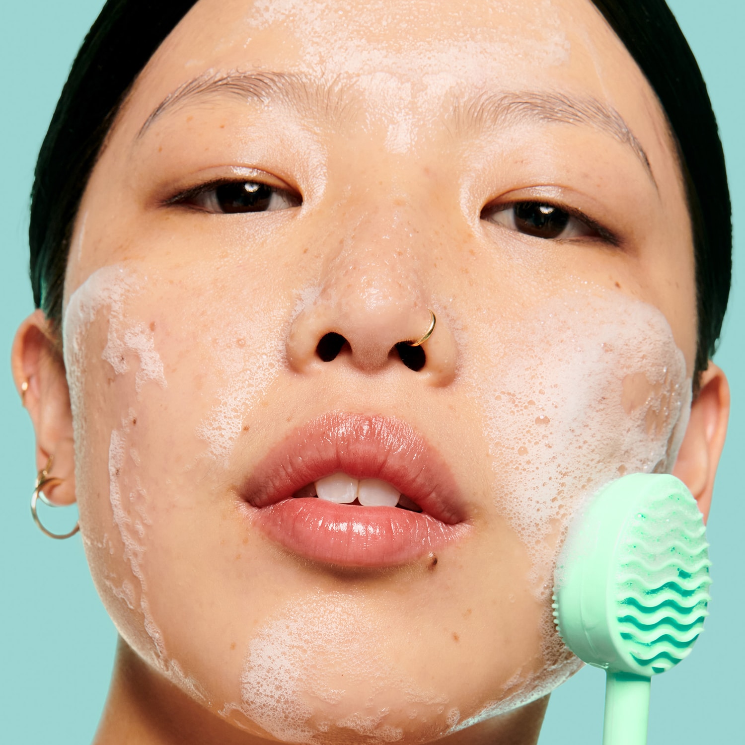 The POREfessional All-in-One Mask Wand - Maske Fırçası ve Yüz