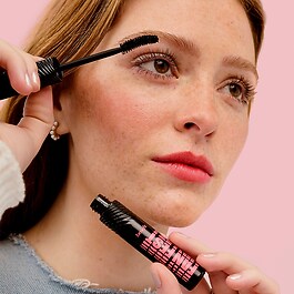 Fan Fest - Fanning & Volume Mascara