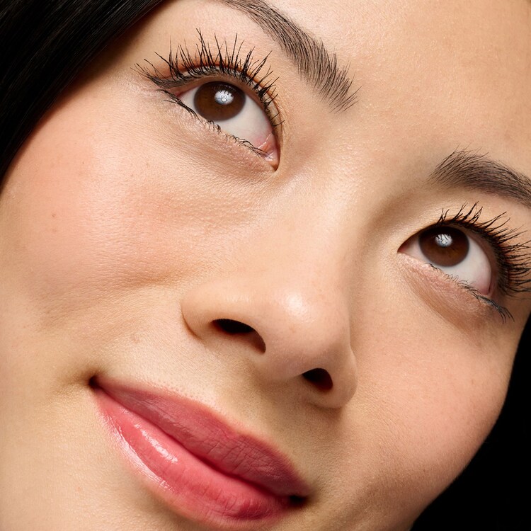 They're Real! Mascara - naturlig mascara som giver længde og separere