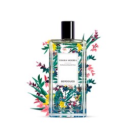 V&atilde;nira Moorea - Parf&eacute;mov&aacute; voda