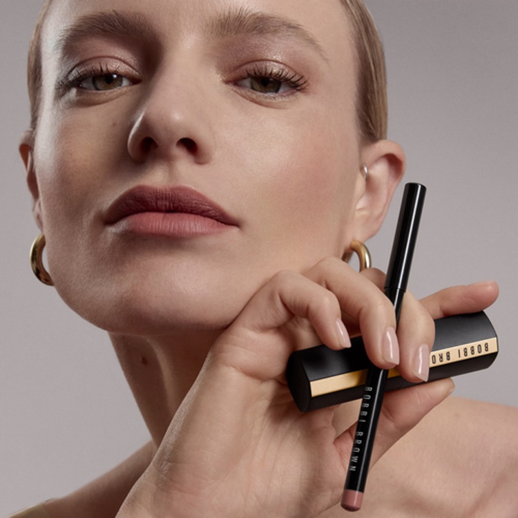 Luxe Cashmere Matte - Rouge à Lèvres Fini Velours