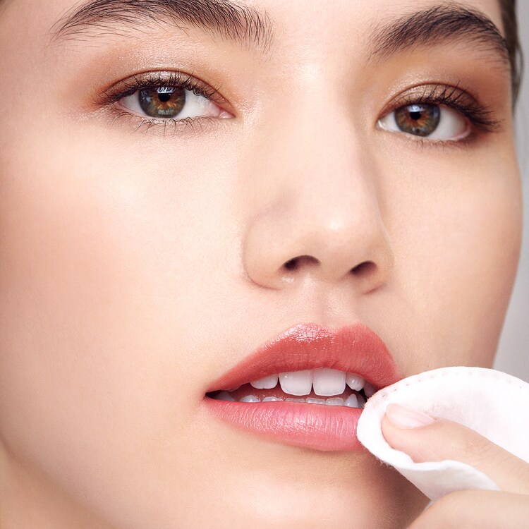 Soothing Cleansing Oil - Huile démaquillante visage