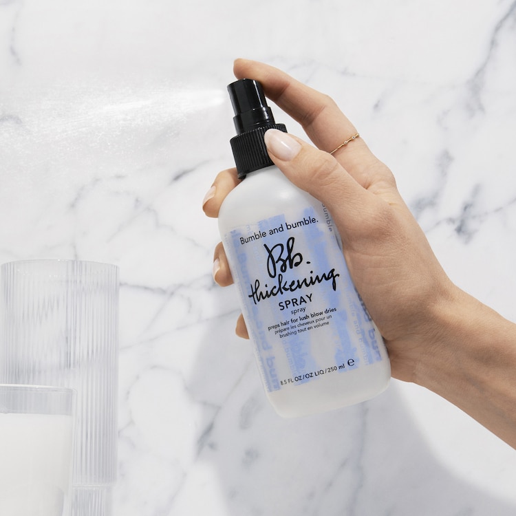Bb. Thickening Spray - Volume thickening Primer-spray baza de par pentru volum