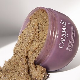 Vinosculpt -  Crushed Cabernet Scrub