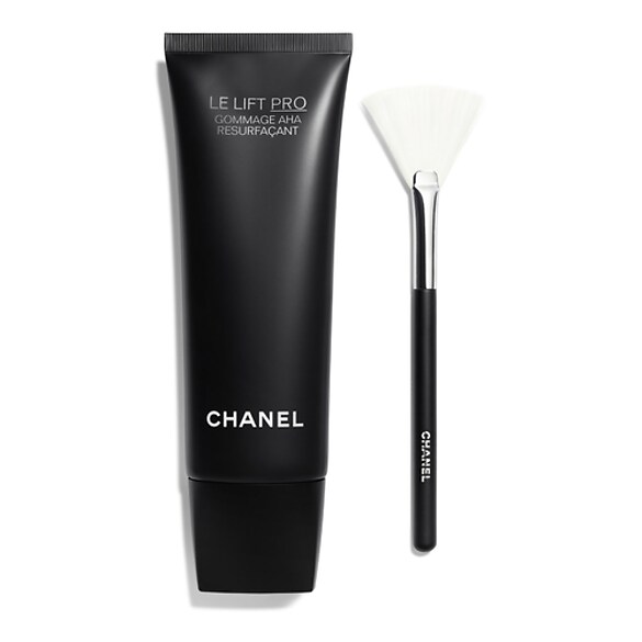 LE LIFT PRO - Restrukturyzujący Peeling Le Lift Pro Z Kwasami AHA, CHANEL