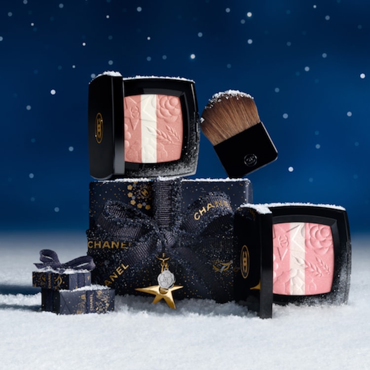 LES SIGNES DE CHANEL - Poudre Blush Illuminatrice