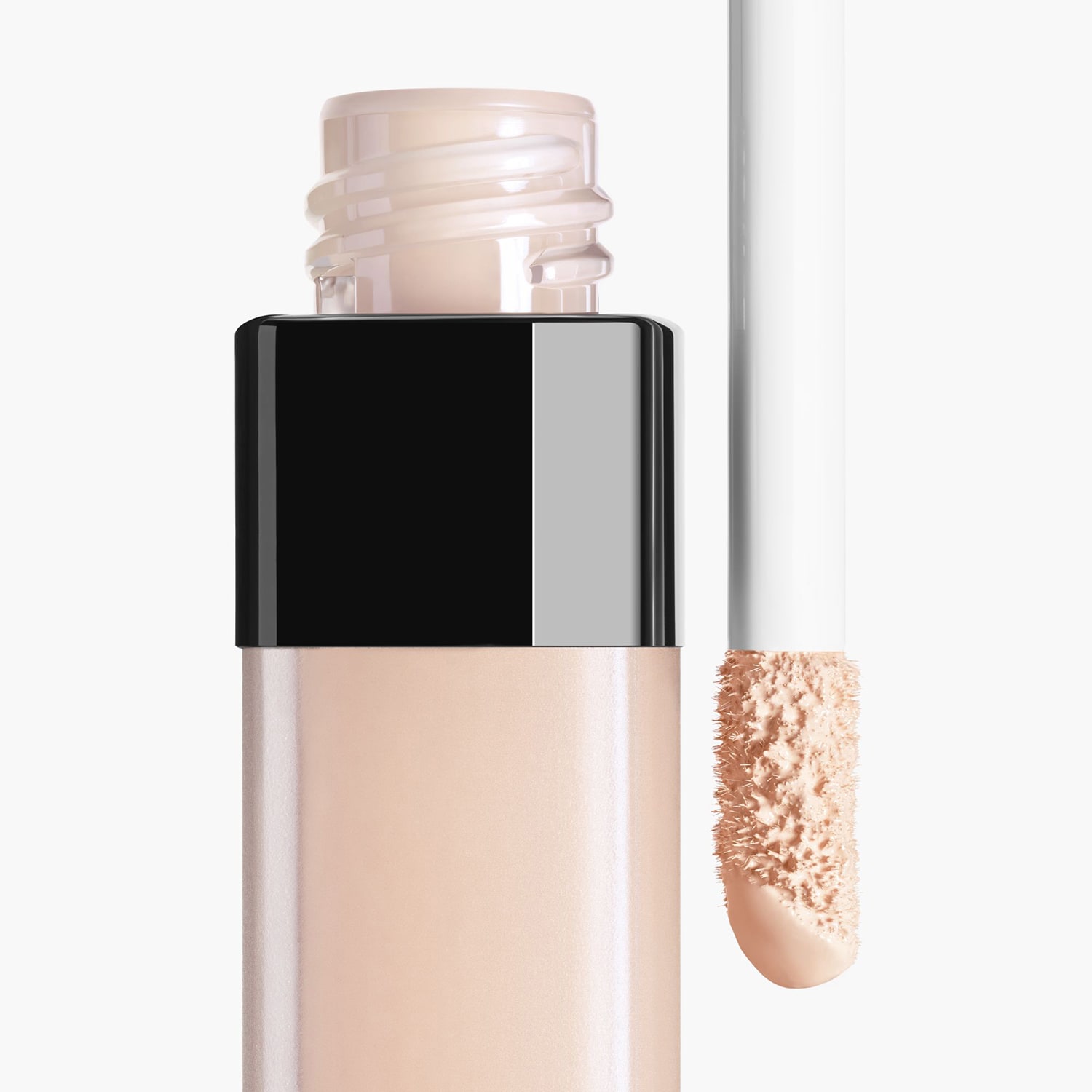 LE CORRECTEUR DE CHANEL - Uzun Süre Kalıcı Kapatıcı | CHANEL