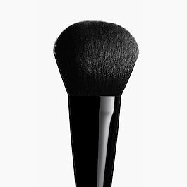 PINCEAU BLUSH N&deg;110 - Pędzel Do R&oacute;żu 