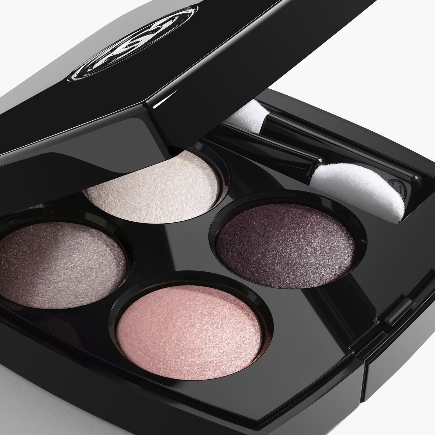 CHANEL シャネル CHANEL Les 4 Ombres Multi-Effect Quadra Eye Shadow Le Mat de
