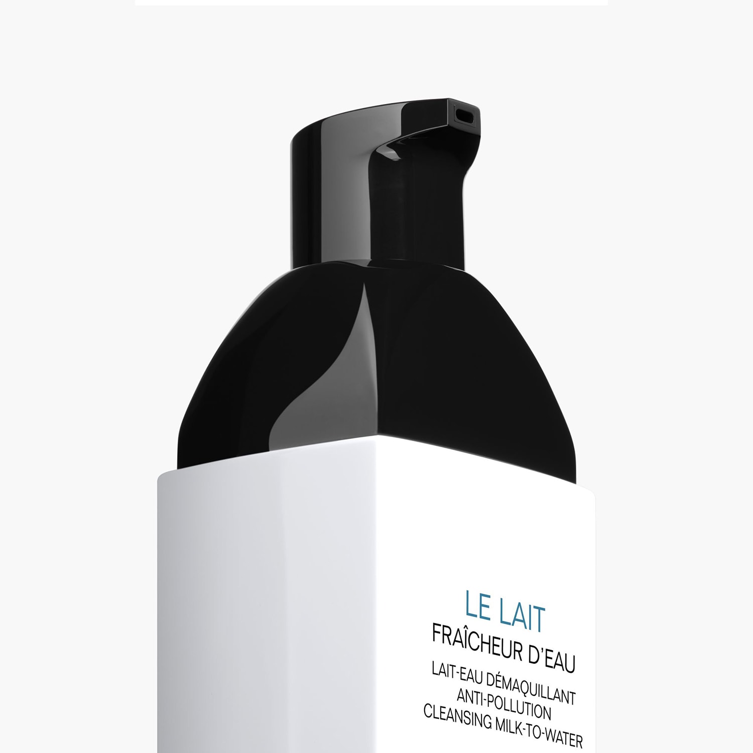 LE LAIT FRAÎCHEUR D'EAU - Temizleme Sütü | CHANEL ≡ SEPHORA
