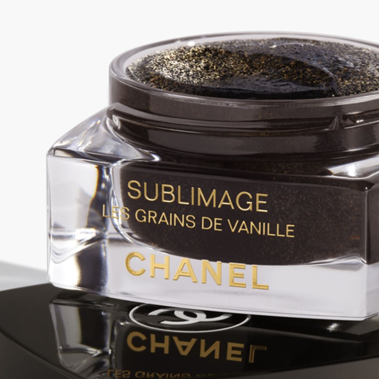 SUBLIMAGE LES GRAINS DE VANILLE  - Soin Exfoliant Doux Éclat et Pureté