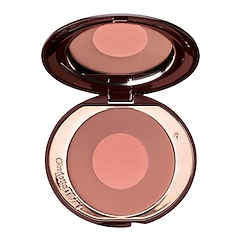 Policzki muśnięte elegancją – róż w pudrze, CHARLOTTE TILBURY