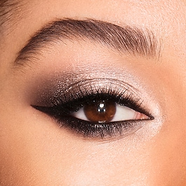 Luxury Palette The Rock Chick