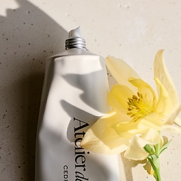 Atelier des Fleurs - Santalum Crème pour les mains