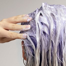 Baby Blonde Shampoo - Szampon do włosów blond ożywiający kolor