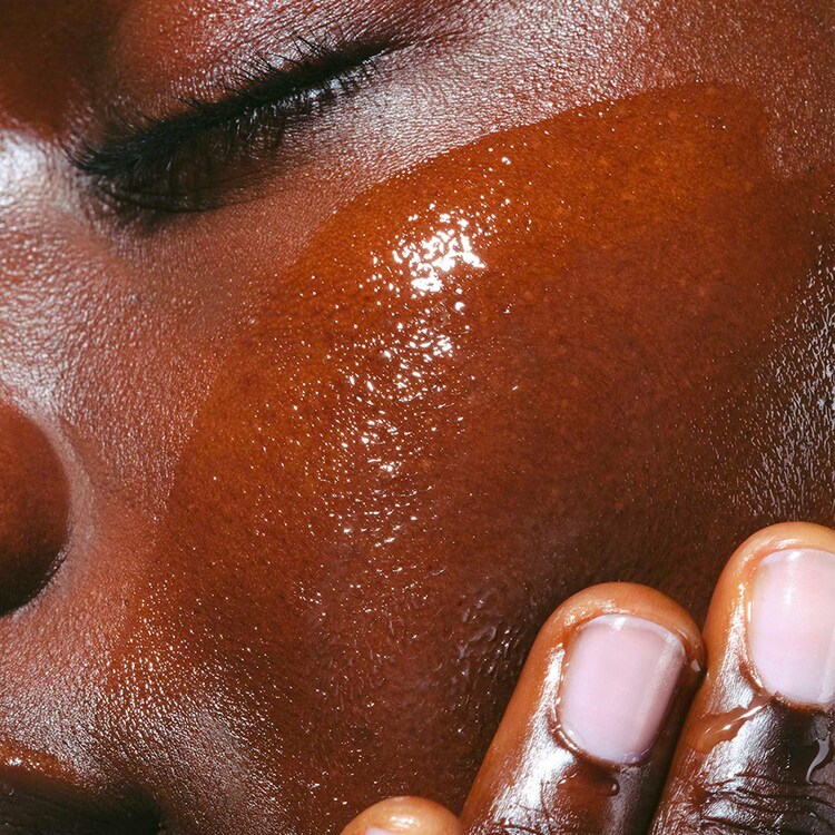 Huile Très Démaquillante - Aux extraits de gentiane jaune & mélisse des Alpes