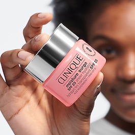 Moisture Surge SPF - feuchtigkeitsspendend mit Lichtschutzfaktor