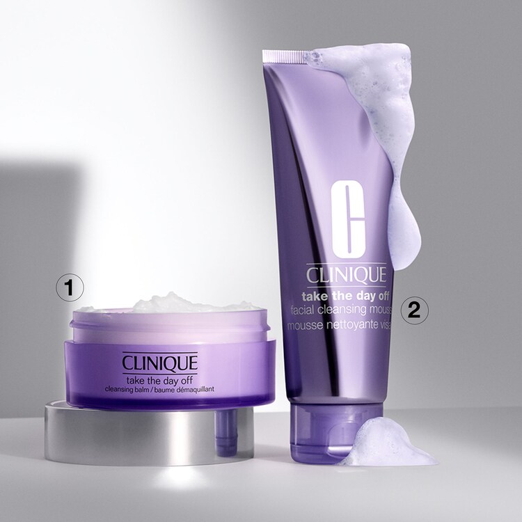 Take The Day Off™ - Mousse Nettoyante Visage