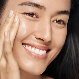 Moisture Surge Hydration Heroes: Skincare - Cilt Bakım Seti