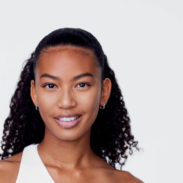 Anti-Blemish Solutions™ - Fond de Teint Liquide Anti-imperfections