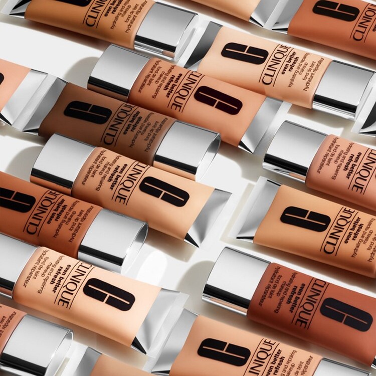 Even Better Refresh Hydrating and Repairing Makeup - Fond de ten