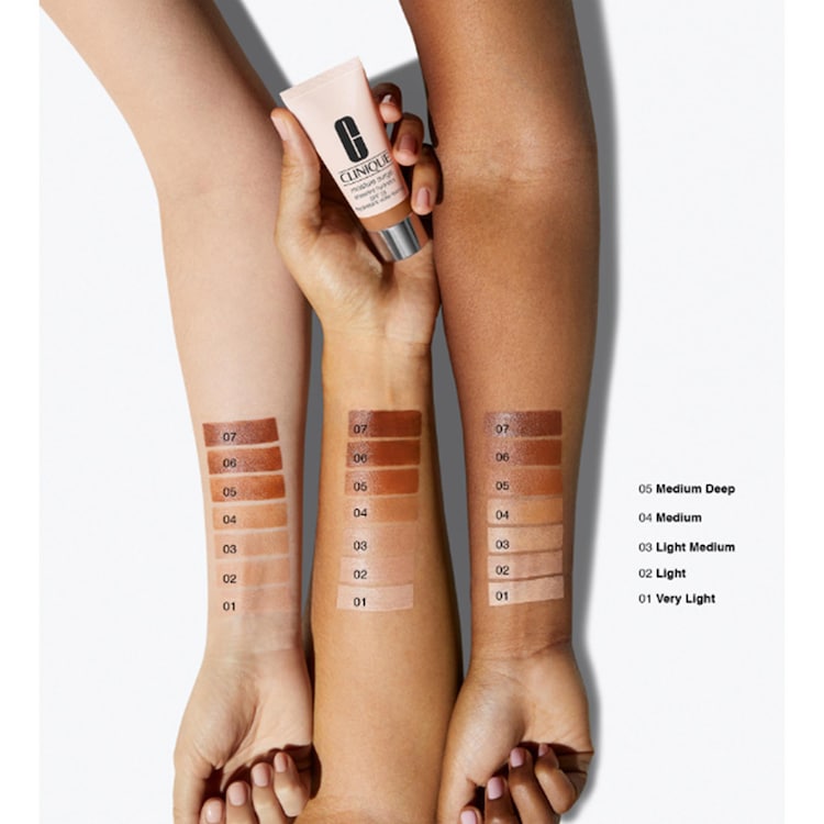 Moisture Surge - Crema idratante colorata SPF 25