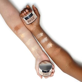 Blended Puder mit Pinsel