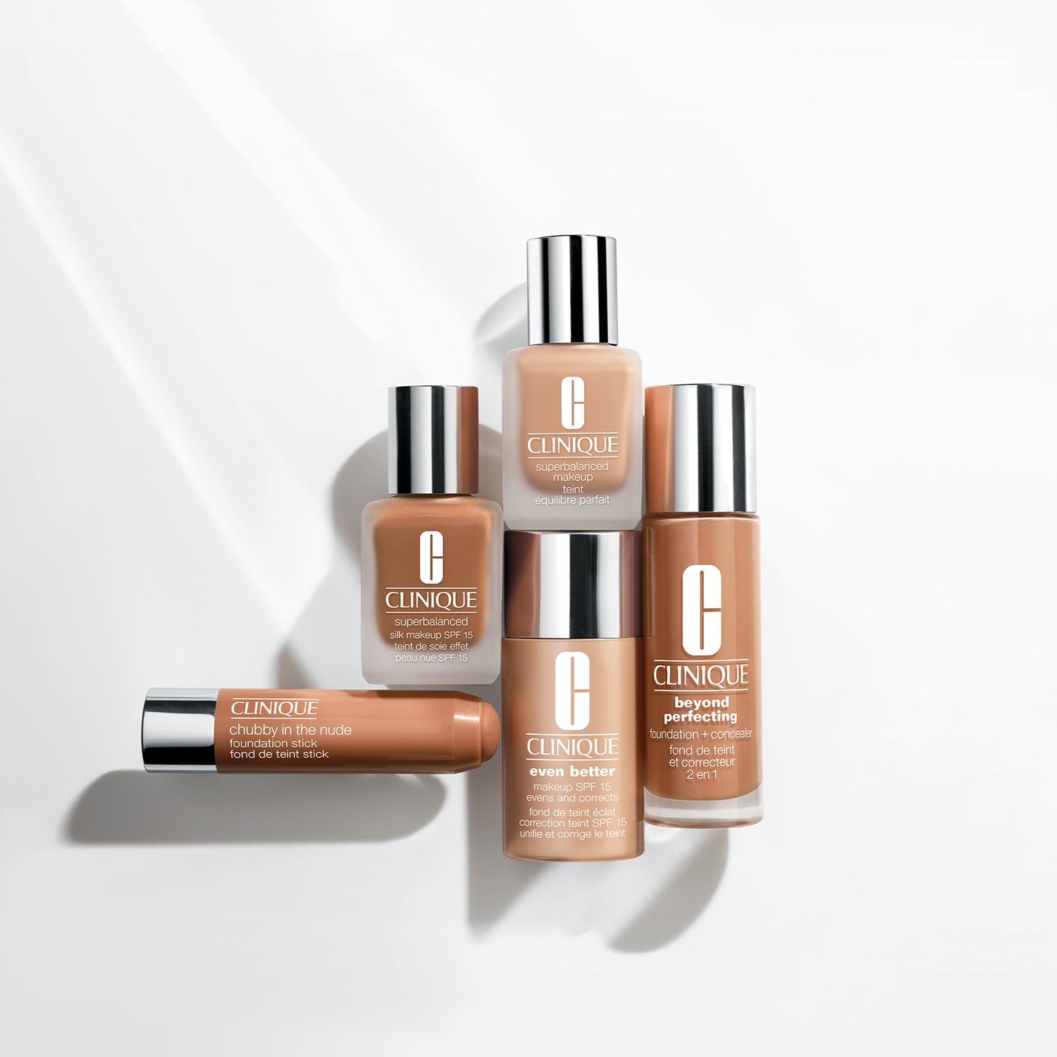 Superbalanced - Podkład i CLINIQUE ≡ SEPHORA